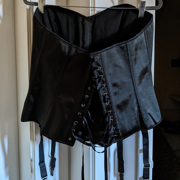 NWT Hips and Curves Stella Satin Corset - Black - Picture 2 of 6